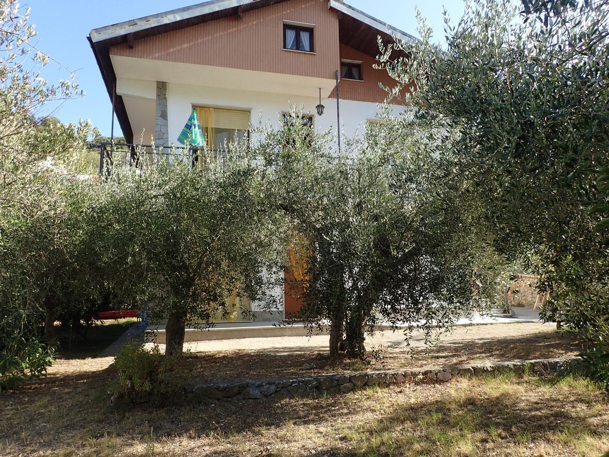 Casetta Al Mare Giustenice Exterior foto